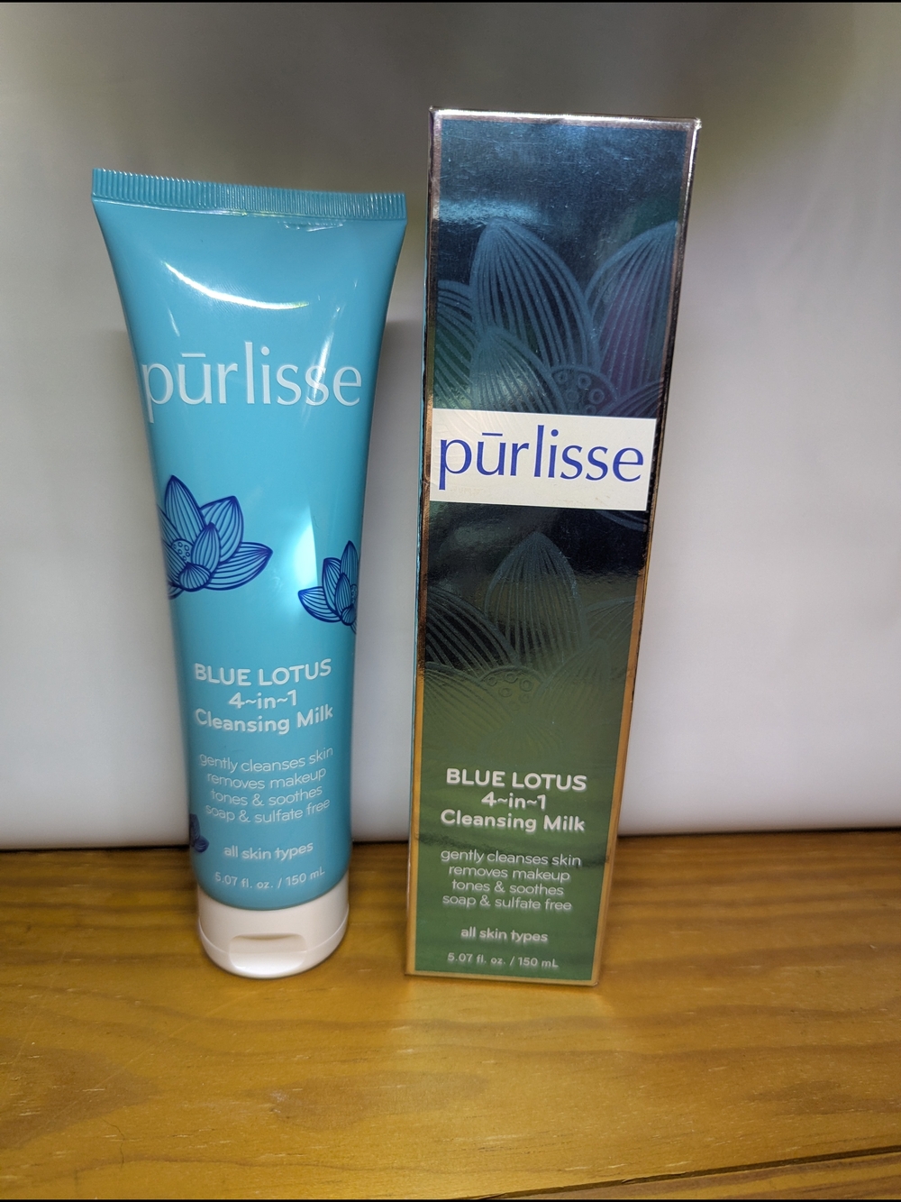 Purlisse Blue Lotus 4-in-1 Cleansing Milk